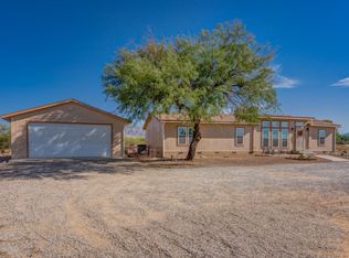 1686 W Broken Saddle Ln, Vail, AZ 85641