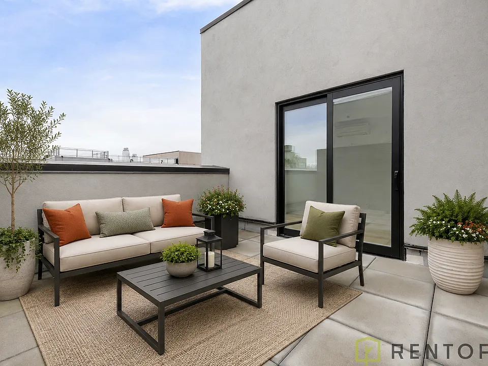 209 N 11th St #5A