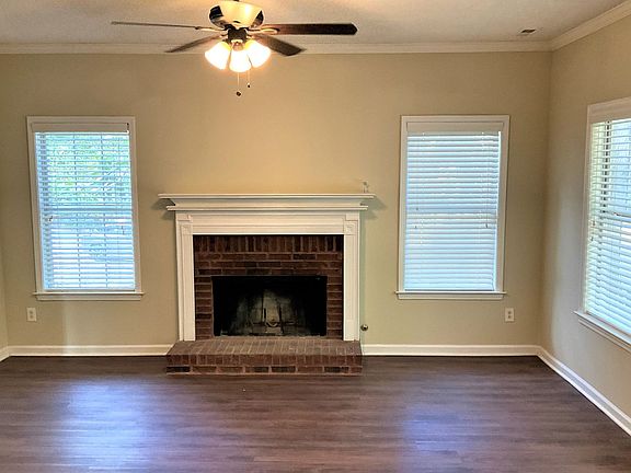4th image of 200 Byington Dr