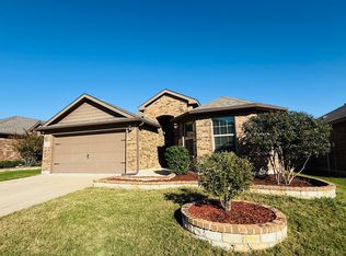 9328 Castorian Dr, Fort Worth, TX 76131