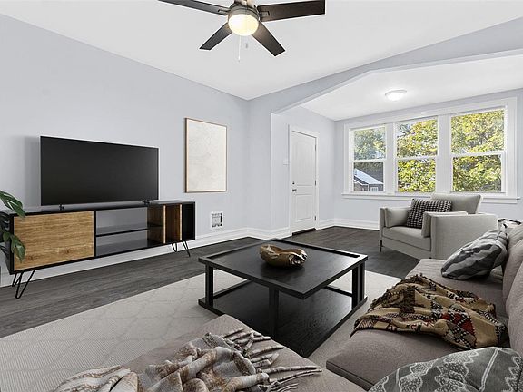4th image of 4841 Margaretta Ave