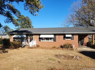 101 N Garris St, Lasker, NC 27845