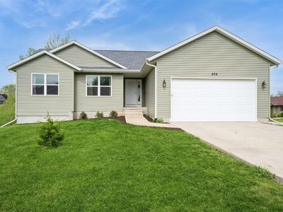 402/404 Root Dr, Blairstown, IA, 52209