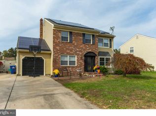 11 Devonshire Rd, Mount Laurel, NJ 08054