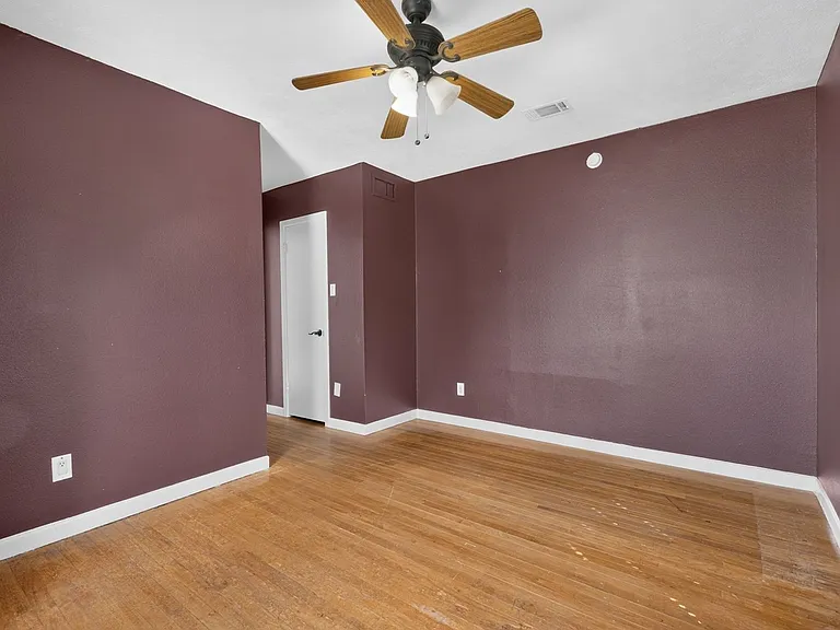 725 Mary Lake Dr — Photo 12