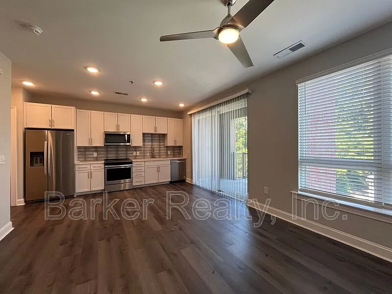 414 S White St #309
