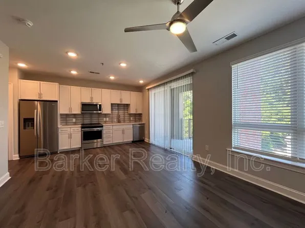 414 S White St, Wake Forest, NC