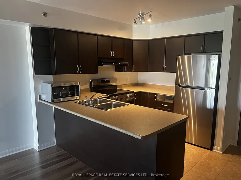 3070 Rotary Way #406 — Photo 2