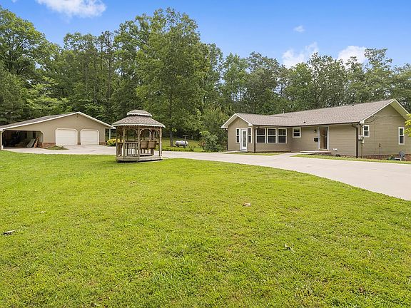 4th image of 4125 McDonald Rd #A