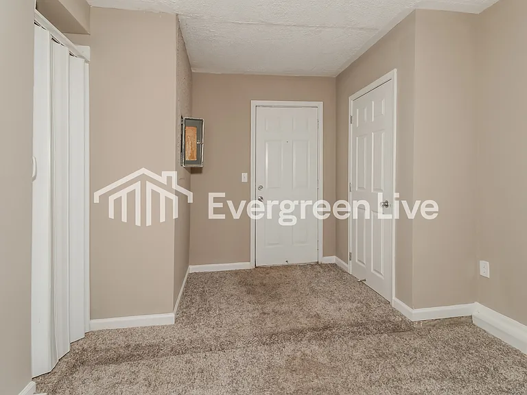 109 Raintree Ln — Photo 10