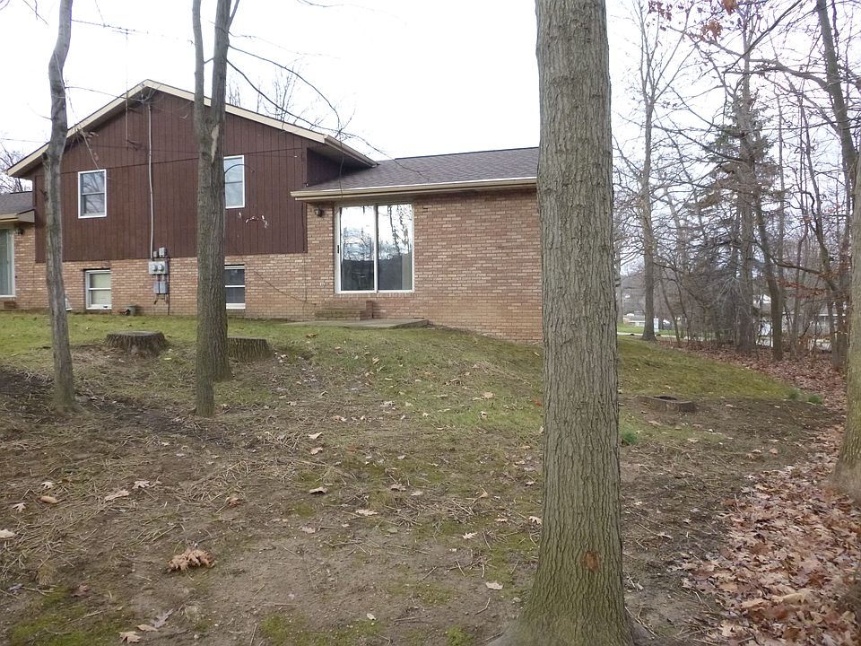 2nd image of 1206 Carnwise St SW