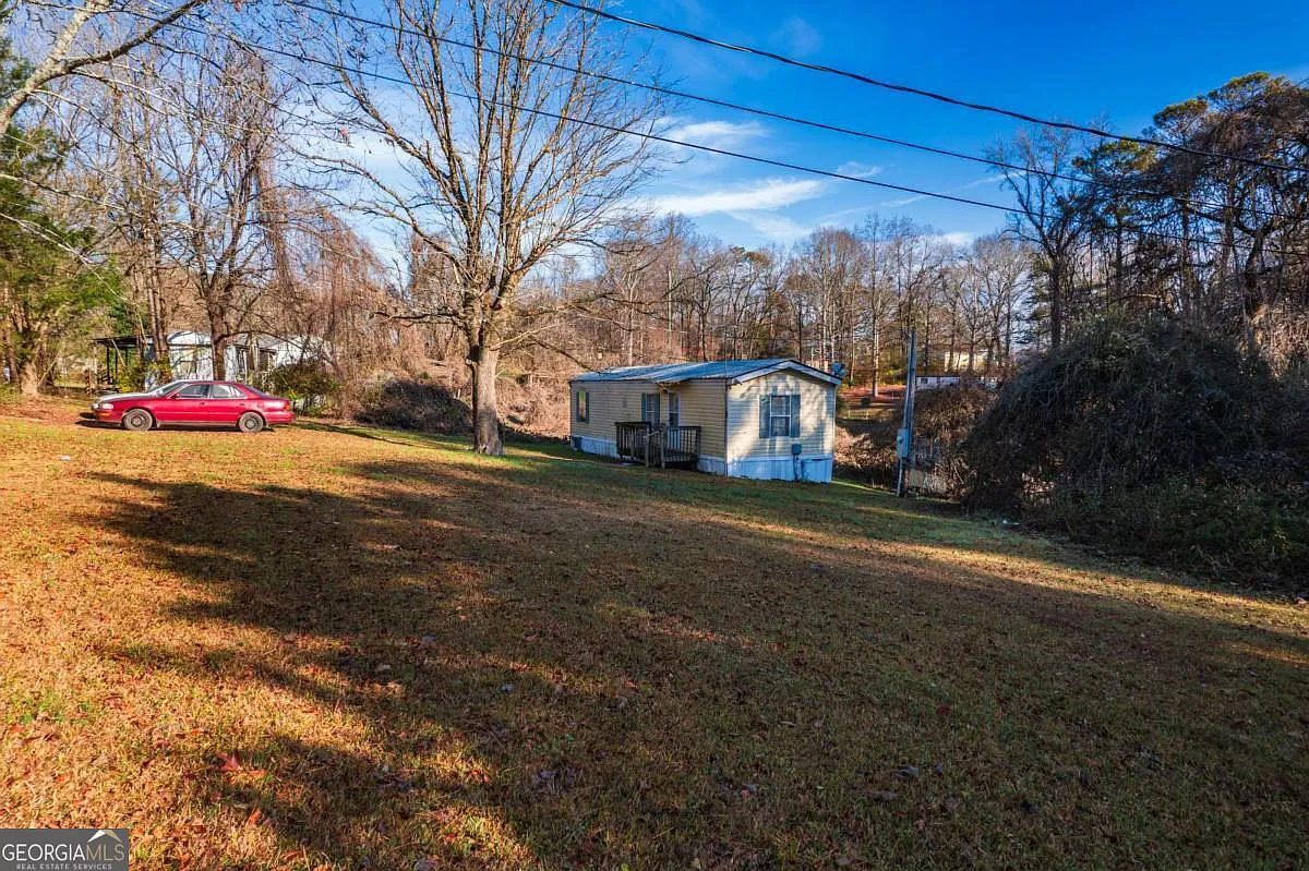 43 Lambert St photo 1