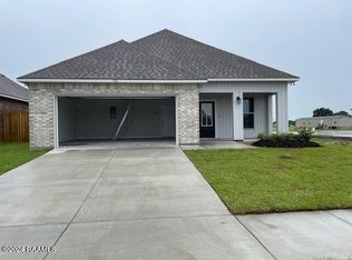 302 Stockbridge Ln, Duson, LA 70529