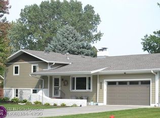 1611 Roberta Ave, Grand Island, NE 68803