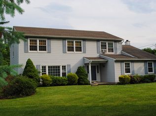 1022 Rockport Rd, Hackettstown, NJ 07840