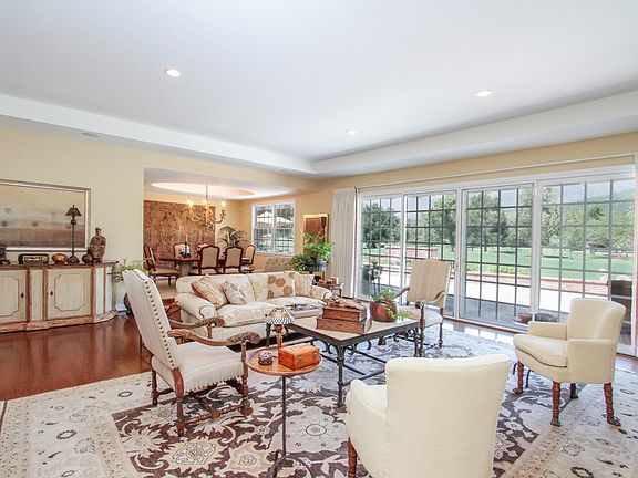 5th image of 16084 Tukwut Ct