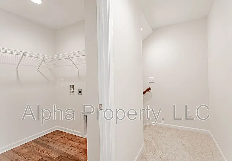 409 Wards Creek Way — Photo 12