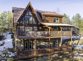 3939 Aryel Overlook Way, Sevierville, TN 37862