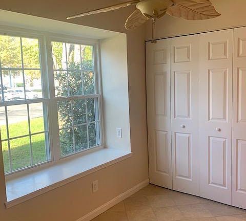2nd image of 148 Kalmia Ct