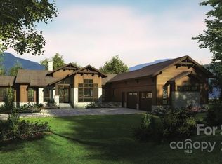 21 Nestlewood Dr, Hendersonville, NC 28792