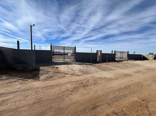 7125 Fox Rd, Las Cruces, NM 88012