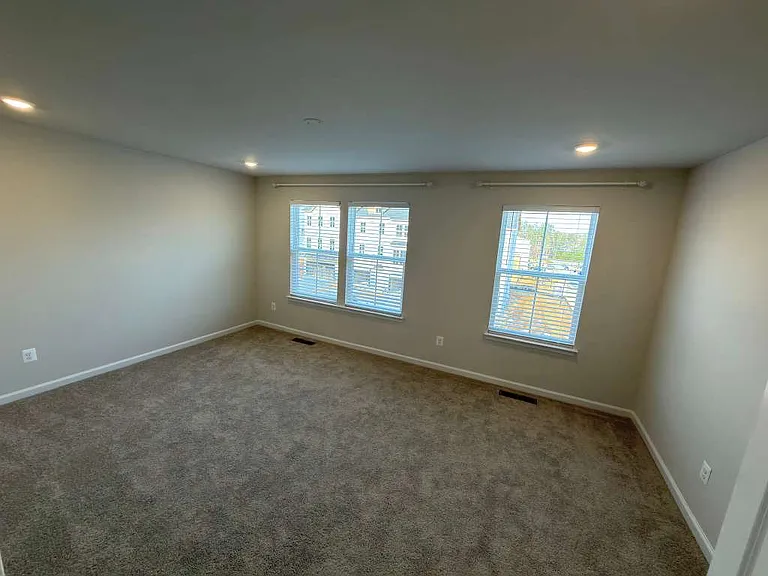 8762 Whitman Dr #1 — Photo 21