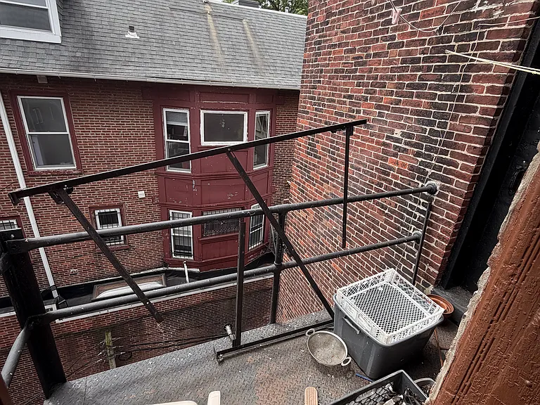 4504 Walnut St #7 — Photo 16