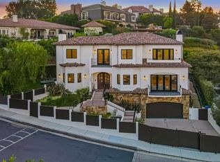 12043 Summit Cir, Beverly hills, CA 90210