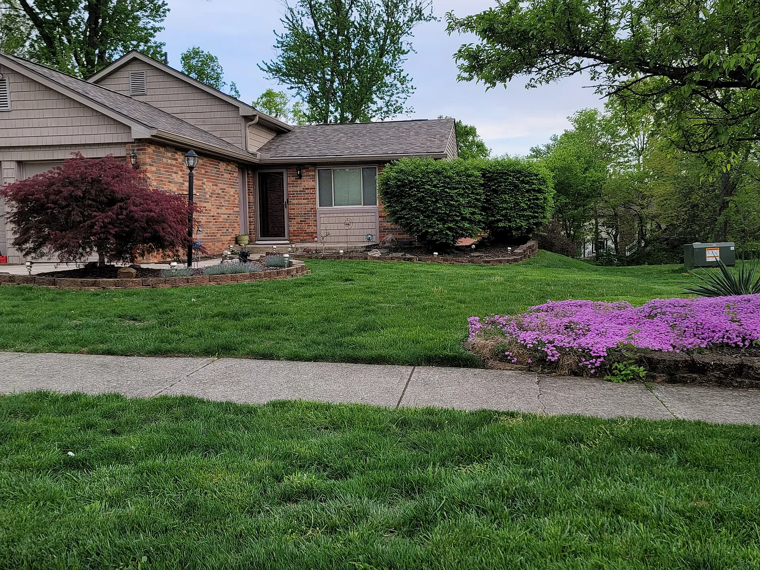 Wolf Run Dr, Columbus — Photo 1