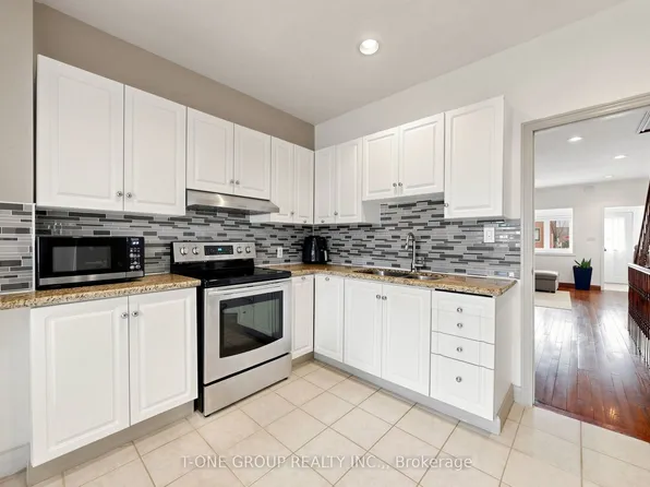 41 Madelaine Ave, Toronto, ON M1L 2X6