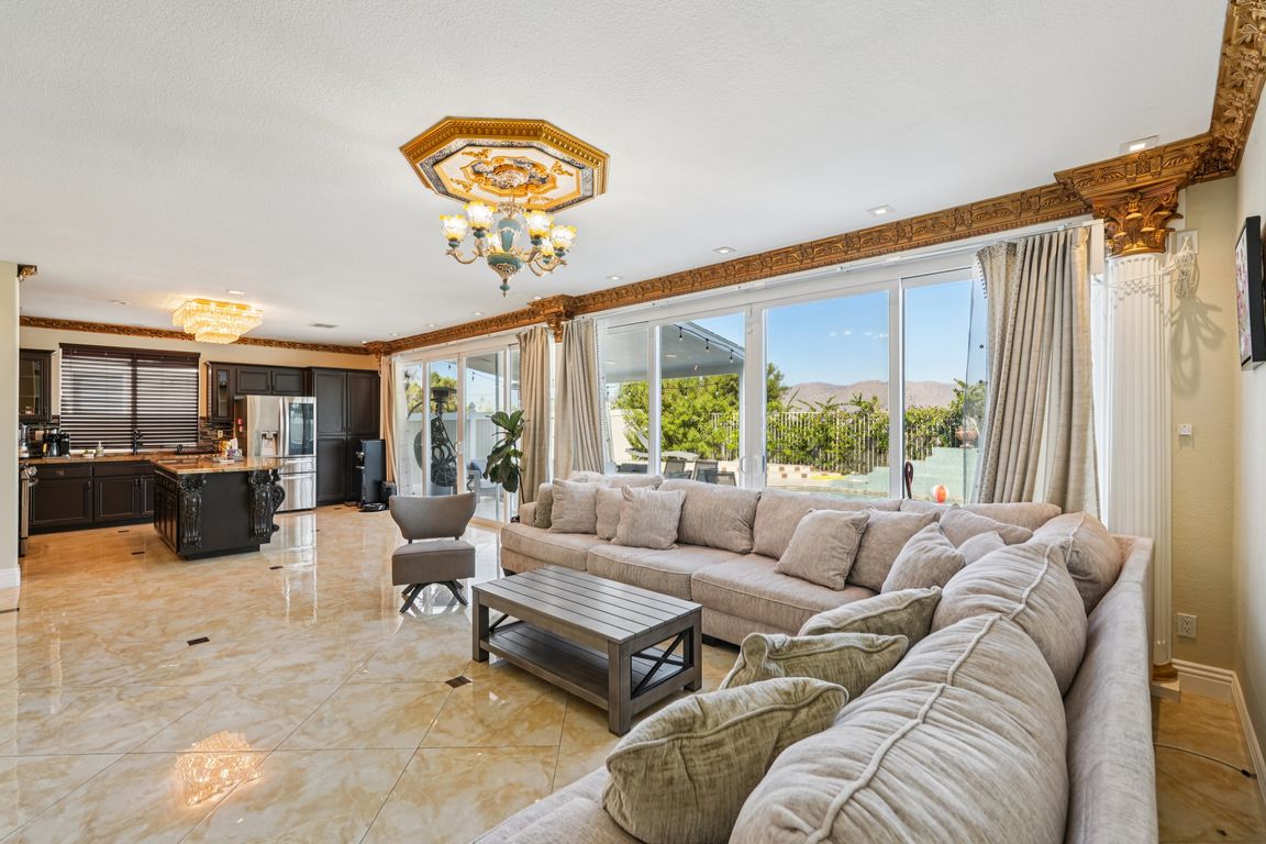 next background image