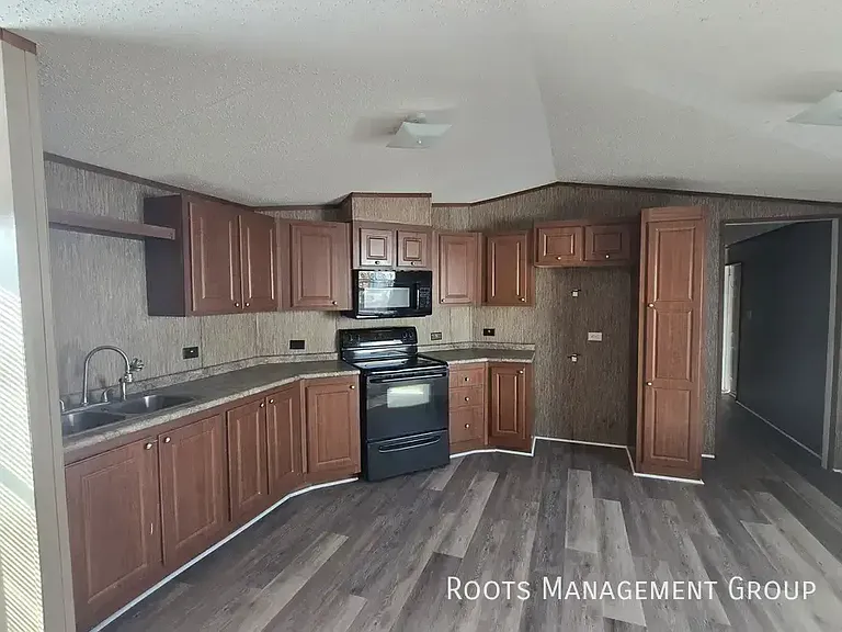 1146 Wildwood Dr #158 — Photo 8