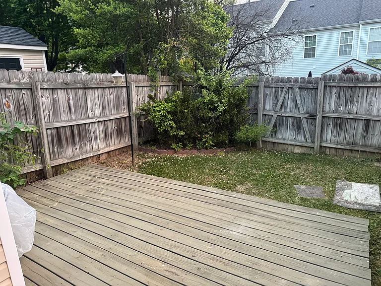 5506 Springwater Ln — Photo 36