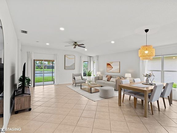 5th image of 14635 Calusa Palms Dr