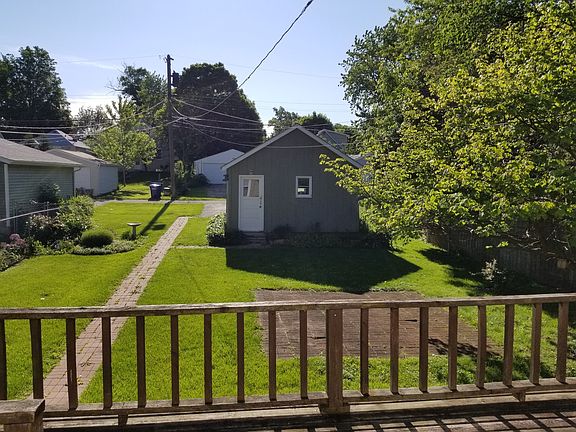 3rd image of 846 Glidden Ave