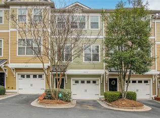 1973 Sterling Oaks Cir, Atlanta, GA 30329