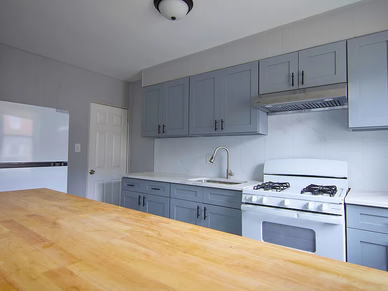 6828 Kindred St — Photo 6