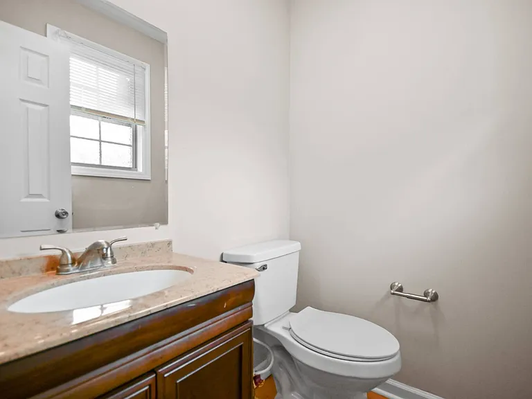 134 Monarch Ln — Photo 8