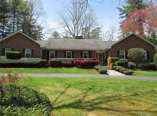 409 Brandon Rd, Hendersonville, NC 28739