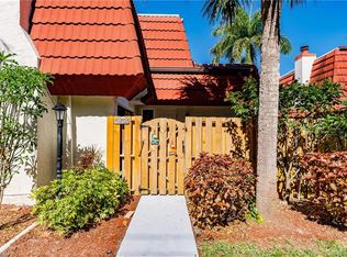 10805 Meadow Lark Cove Dr, Fort Myers, FL 33908