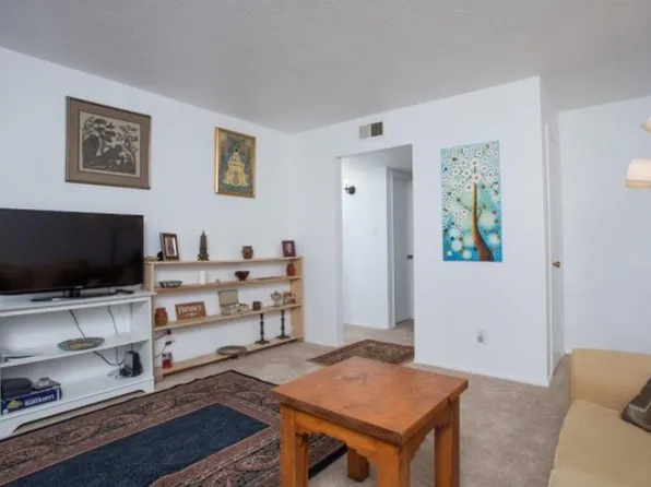 1620 N Wilmot Rd, Tucson, AZ 85712