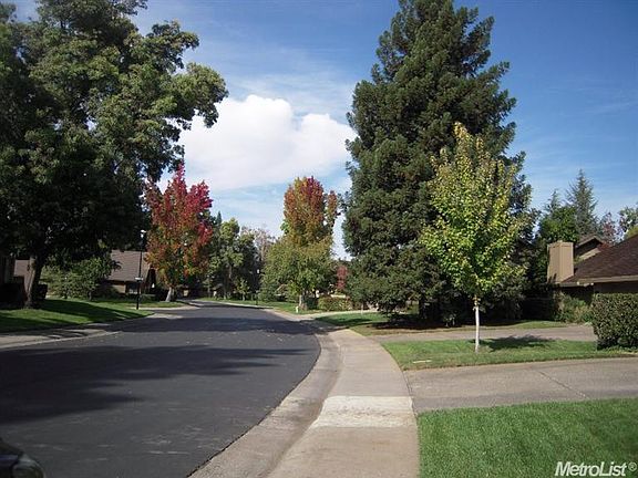 3rd image of 11409 Tunnel Hill Way