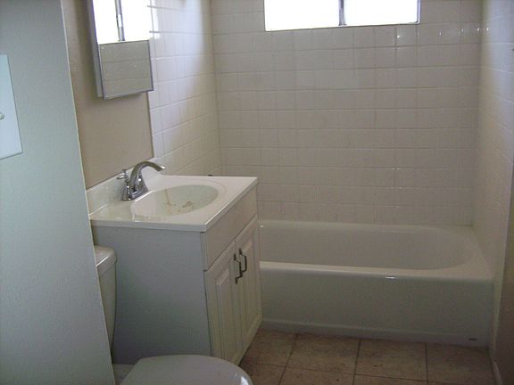 3rd image of 7132 Thomas Dr