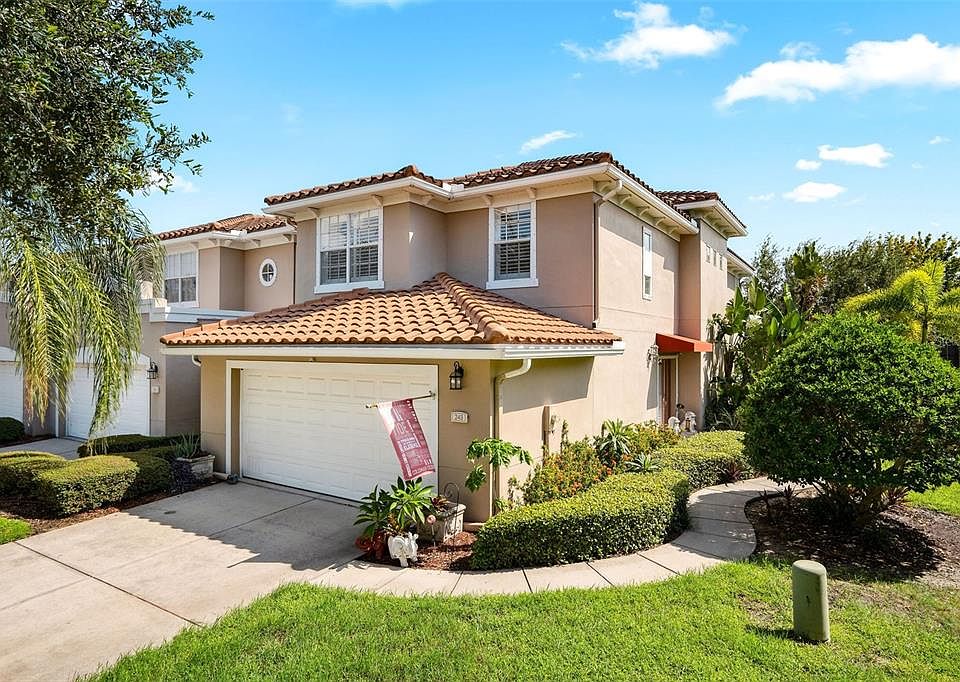 1st image of 243 Valencia Cir