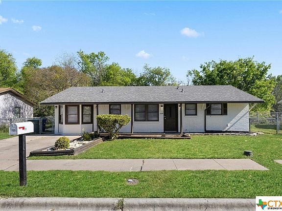 3rd image of 109 South Dr