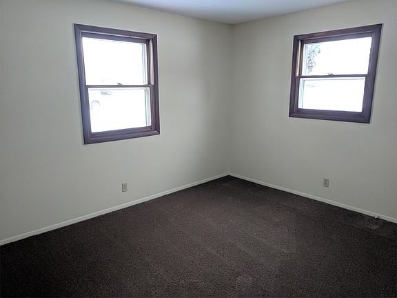 4th image of 3001 W Cypress Dr