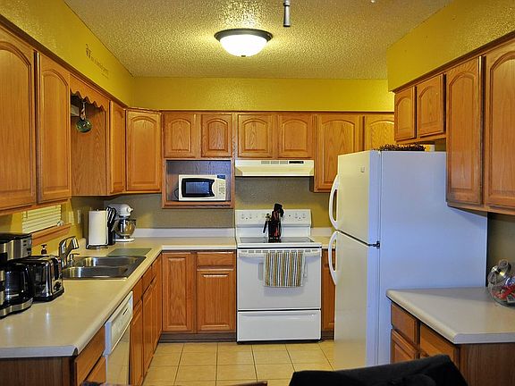 kitchen (new sink)