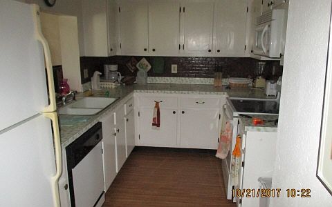 5th image of 112 Country Club Dr