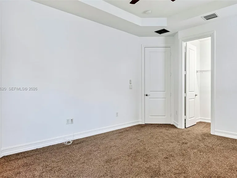 142 SW 127th Ter — Photo 56