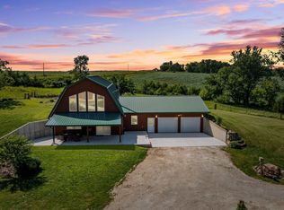 17002 Empire Rd, Wadena, IA 52169